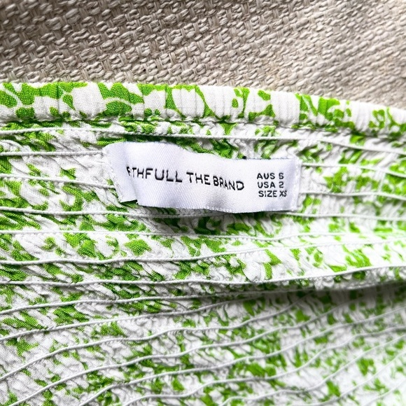 Faithfull the Brand Dress Women’s XS Green White Floral Print Mae Midi Dress - Picture 4 of 8